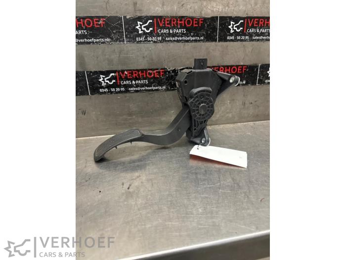 Begagnade Gaspedalsensor Toyota Corolla Touring Sport (E21/EH1) 1.8 16V Hybrid Pris € 40,00 Marginaltabell erbjuds av Verhoef Cars & Parts