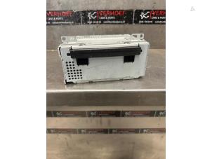 Używane Radioodtwarzacz CD Ford Transit Connect (PJ2) 1.5 TDCi ECOnetic Cena na żądanie oferowane przez Verhoef Cars & Parts