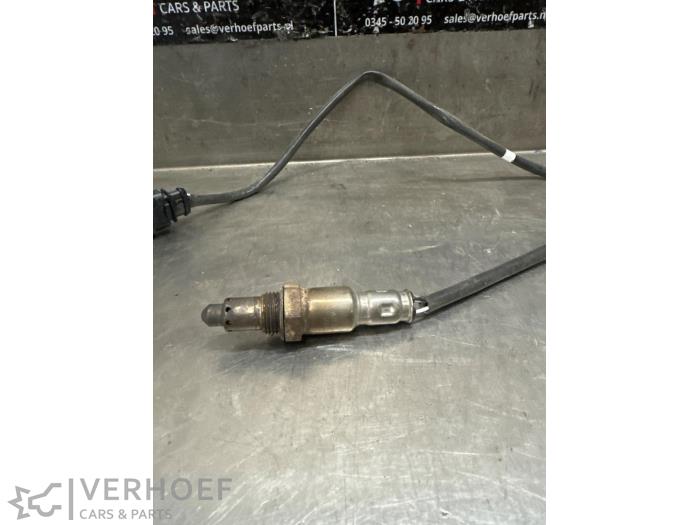 Lambda probe from a Audi Q3 (F3B) 1.5 35 TFSI 16V 2019