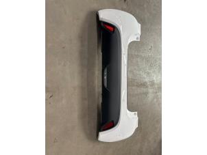Gebrauchte Stoßstange hinten Toyota Yaris IV (P21/PA1/PH1) 1.5 12V Hybrid 115 Preis € 300,00 Margenregelung angeboten von Verhoef Cars & Parts
