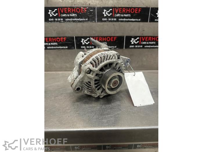 Usagé Dynamo Suzuki Splash 1.0 12V Prix € 30,00 Règlement à la marge proposé par Verhoef Cars & Parts