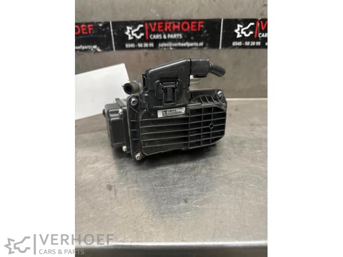 Usagé Boitier papillon Honda Civic (FK6/7/8/9) 1.0i VTEC Turbo 12V Prix sur demande proposé par Verhoef Cars & Parts