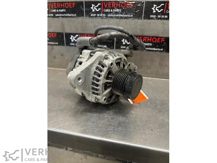 Gebrauchte Dynamo Toyota RAV4 (A4) 2.0 16V VVT-i 4x4 Preis auf Anfrage angeboten von Verhoef Cars & Parts
