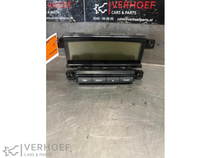 Begagnade Innerdisplay Kia Pro cee'd (EDB3) 1.6 CVVT 16V Pris € 30,00 Marginaltabell erbjuds av Verhoef Cars & Parts