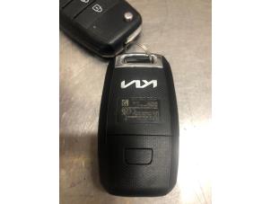Begagnade Nyckel Kia Picanto (JA) 1.0 DPi 12V Pris € 100,00 Marginaltabell erbjuds av Verhoef Cars & Parts