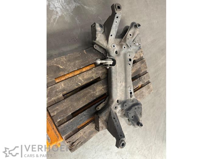 Usados Subchasis Renault Master III (MA/MB/MC/MD/MH/MF/MG/MH) 2.3 dCi 16V Precio € 242,00 IVA incluido ofrecido por Verhoef Cars & Parts