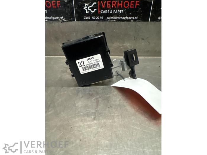 Used Power steering computer Toyota Hilux V/VI 2.4 D4D-F 16V 4x4 Price on request offered by Verhoef Cars & Parts