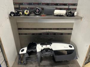 Gebrauchte Airbag Set + Modul Fiat 500 (312) 1.2 Preis auf Anfrage angeboten von Verhoef Cars & Parts