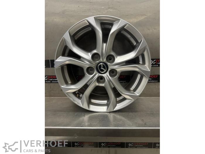 Używane Obrecz Mazda CX-3 (DJ/DK) 2.0 SkyActiv-G 120 Cena € 150,00 Procedura marży oferowane przez Verhoef Cars & Parts