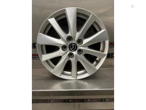 Usagé Jante Mazda CX-5 I (KE,GH) 2.0 SkyActiv-G 16V 2WD Prix € 125,00 Règlement à la marge proposé par Verhoef Cars & Parts