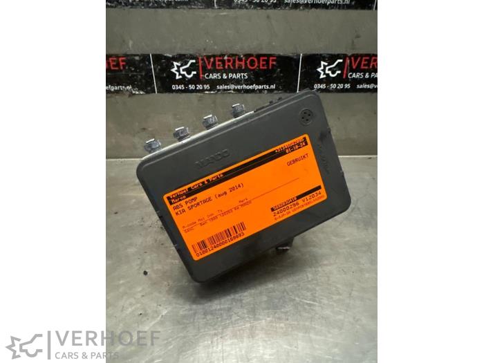 Usagé Bloc ABS Kia Sportage (SL) 2.0 GDI 16V 4x2 Prix € 125,00 Règlement à la marge proposé par Verhoef Cars & Parts