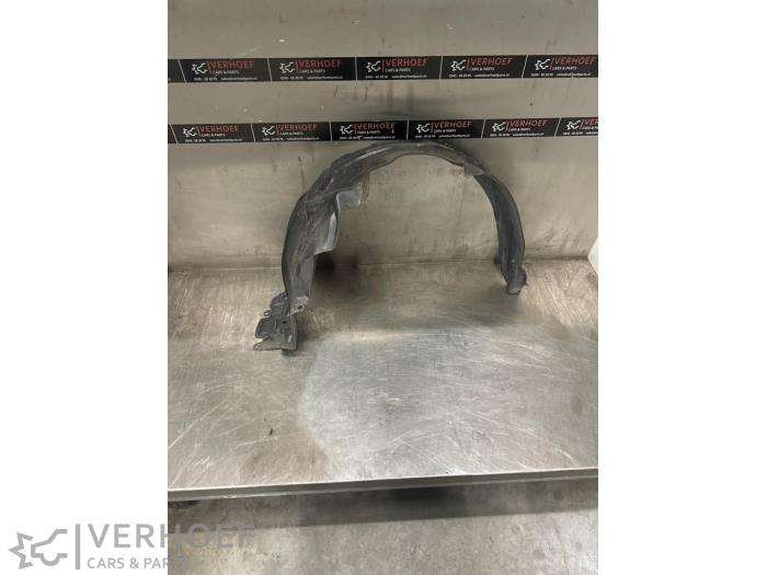 Używane Nadkole Daihatsu Cuore (L251/271/276) 1.0 12V DVVT Cena € 30,00 Procedura marży oferowane przez Verhoef Cars & Parts