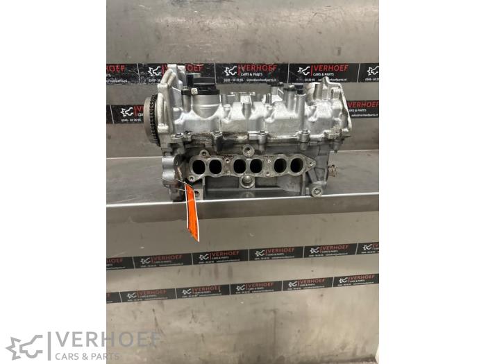Usados Culata Ford Focus 4 1.0 Ti-VCT EcoBoost 12V 100 Precio € 575,00 Norma de margen ofrecido por Verhoef Cars & Parts