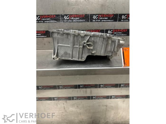 Usagé Couvercle carter Ford Focus 4 1.0 Ti-VCT EcoBoost 12V 100 Prix € 85,00 Règlement à la marge proposé par Verhoef Cars & Parts