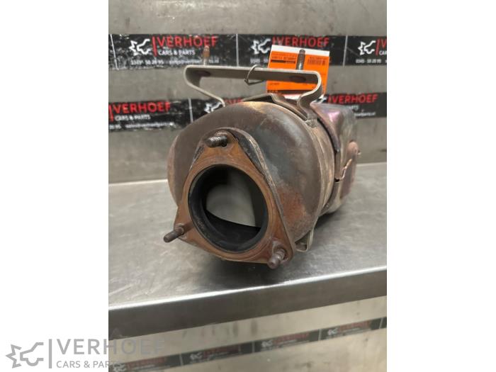 Używane Katalizator Volvo V60 II (ZW) 2.0 T5 16V Cena na żądanie oferowane przez Verhoef Cars & Parts