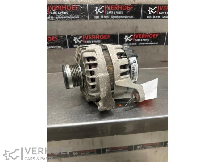 Usagé Dynamo Opel Meriva (B) 1.4 Turbo 16V Ecotec Prix € 50,00 Règlement à la marge proposé par Verhoef Cars & Parts