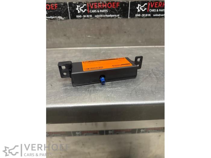 Używane Antena GPS Kia Niro II (SG2) e-Niro 64.8 kWh Cena na żądanie oferowane przez Verhoef Cars & Parts