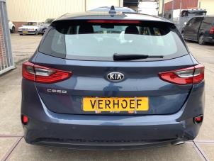 Gebrauchte Heckklappe Kia Ceed (CDB5/CDBB) 1.0i T-GDi 12V Preis auf Anfrage angeboten von Verhoef Cars & Parts
