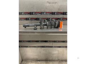 Used Front shock absorber rod, right Skoda Fabia IV (PJ3) 1.0 TSI 12V Price € 150,00 Margin scheme offered by Verhoef Cars & Parts
