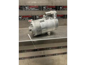 Usados Bomba de aire acondicionado BMW 2 serie Active Tourer (F45) 225xe iPerformance 1.5 TwinPower Turbo 12V Precio € 400,00 Norma de margen ofrecido por Verhoef Cars & Parts