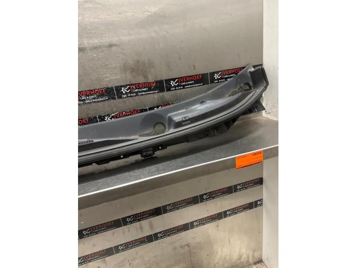 Torpedgaller från en Nissan X-Trail (T32) 1.6 DIG-T 16V 2018