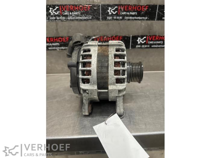 Begagnade Dynamo Nissan X-Trail (T32) 1.6 DIG-T 16V Pris € 100,00 Marginaltabell erbjuds av Verhoef Cars & Parts