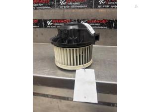 Używane Silnik wentylatora nagrzewnicy Seat Mii 1.0 12V Cena € 30,00 Procedura marży oferowane przez Verhoef Cars & Parts