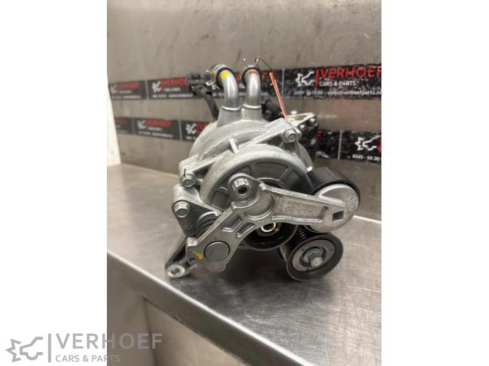 Gebrauchte Dynamo Hyundai Ioniq 1.6 GDI 16V Hybrid Preis € 200,00 Margenregelung angeboten von Verhoef Cars & Parts