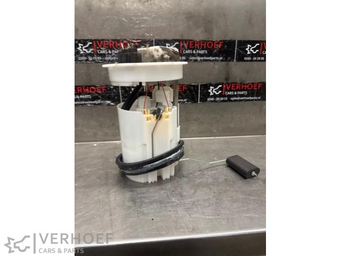 Gebrauchte Benzinpumpe Ford Fiesta 7 1.1 Ti-VCT 12V 85 Preis auf Anfrage angeboten von Verhoef Cars & Parts