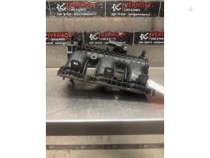 Używane Kolektor dolotowy Citroen C4 Grand Picasso (3A) 1.2 12V PureTech 130 Cena € 30,00 Procedura marży oferowane przez Verhoef Cars & Parts