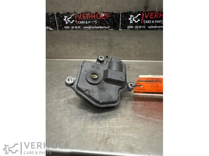 Gebrauchte Wasserpumpe Volkswagen Golf VII (AUA) 1.5 TSI Evo BMT 16V Preis € 25,00 Margenregelung angeboten von Verhoef Cars & Parts