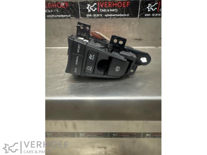 Gebrauchte Handbremse Schalter Toyota Camry (VH7) 2.5 Hybrid 16V Preis auf Anfrage angeboten von Verhoef Cars & Parts