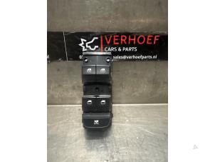 Gebrauchte Kombischalter Fenster Kia Ceed (CDB5/CDBB) 1.0i T-GDi 12V Preis € 50,00 Margenregelung angeboten von Verhoef Cars & Parts