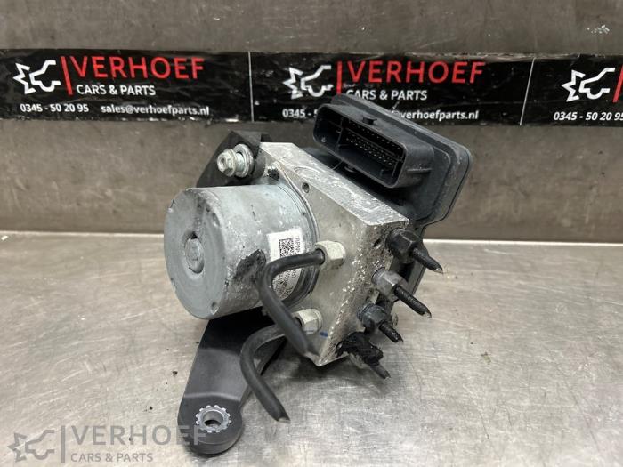 Usagé Bloc ABS Opel Karl 1.0 12V Prix € 100,00 Règlement à la marge proposé par Verhoef Cars & Parts