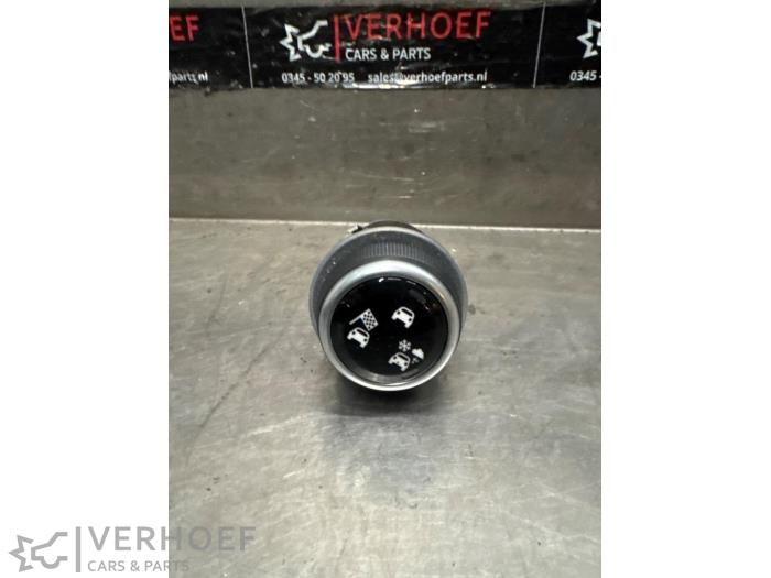Używane Modul (rózne) Fiat 500X (334) 1.6 E-torq 16V Cena na żądanie oferowane przez Verhoef Cars & Parts