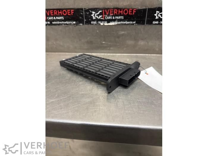 Używane Element grzewczy Fiat 500X (334) 1.6 E-torq 16V Cena na żądanie oferowane przez Verhoef Cars & Parts