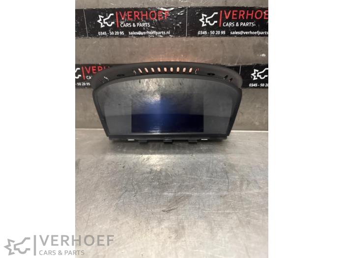 Begagnade Innerdisplay BMW 3 serie (E90) 320i 16V Pris på förfrågan erbjuds av Verhoef Cars & Parts