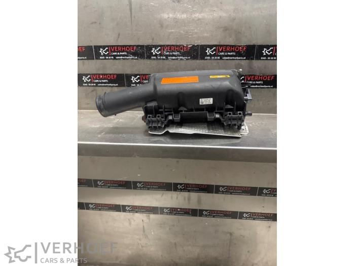 Gebrauchte Luftfiltergehäuse Mercedes E (W213) E-200 2.0 Turbo 16V Preis € 75,00 Margenregelung angeboten von Verhoef Cars & Parts