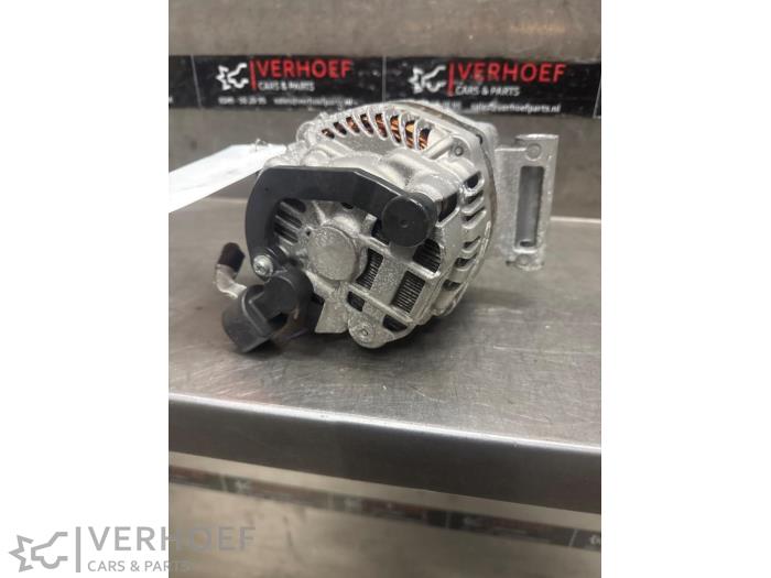 Dynamo van een Citroën C3 (SC) 1.4 16V VTi 2012
