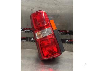 Usagé Feu arrière gauche Toyota ProAce 1.5 D-4D 100 16V Prix € 90,75 Prix TTC proposé par Verhoef Cars & Parts