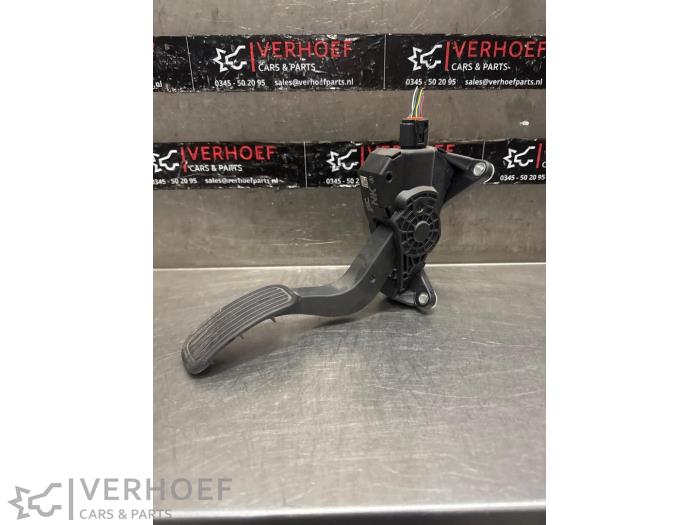 Begagnade Gaspedalsensor Toyota Corolla Touring Sport (E21/EH1) 1.8 16V Hybrid Pris € 40,00 Marginaltabell erbjuds av Verhoef Cars & Parts