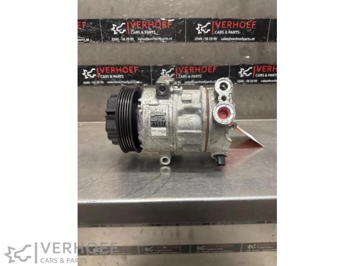 Usagé Pompe clim Opel Corsa E 1.0 SIDI Turbo 12V Prix € 100,00 Règlement à la marge proposé par Verhoef Cars & Parts