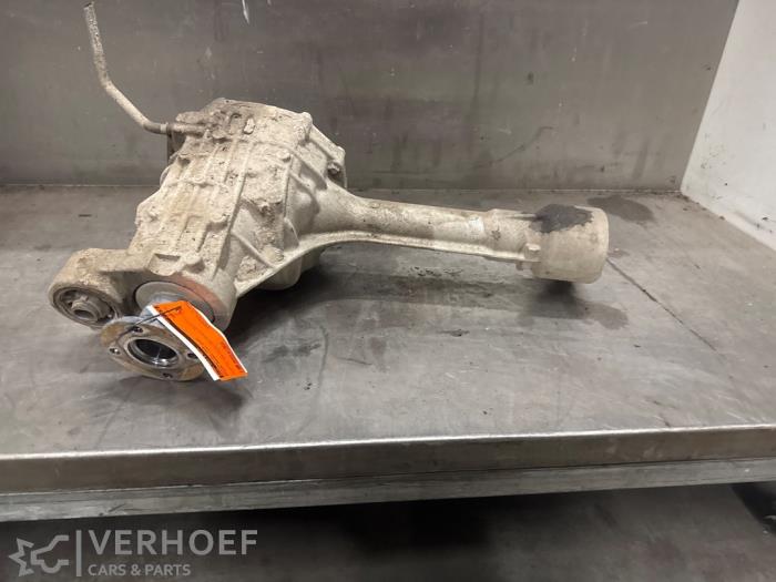 Used Front differential Nissan NP 300 Navara (D23) 2.3 dCi 16V Price on request offered by Verhoef Cars & Parts