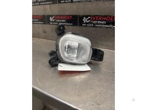 Begagnade Dimljus, höger fram Kia Picanto (JA) 1.0 DPi 12V Pris € 45,00 Marginaltabell erbjuds av Verhoef Cars & Parts