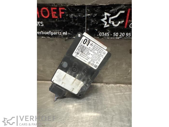 Begagnade Dödvinkelsensor Mercedes A (W176) 1.6 A-180 16V Pris € 302,50 Inklusive moms erbjuds av Verhoef Cars & Parts