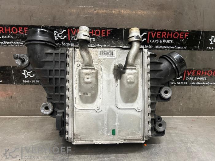 Usados Intercooler Landrover Range Rover Evoque II (LZC/LZS/LZH) 2.0 P250 MHEV 16V AWD Precio € 150,00 Norma de margen ofrecido por Verhoef Cars & Parts
