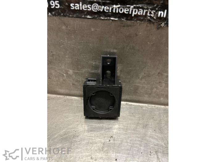 Begagnade Sensor (övriga) Landrover Range Rover Evoque II (LZC/LZS/LZH) 2.0 P250 MHEV 16V AWD Pris € 15,00 Marginaltabell erbjuds av Verhoef Cars & Parts