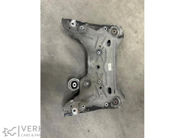 Usados Subchasis Fiat Talento 1.6 EcoJet BiTurbo 125 Precio € 181,50 IVA incluido ofrecido por Verhoef Cars & Parts