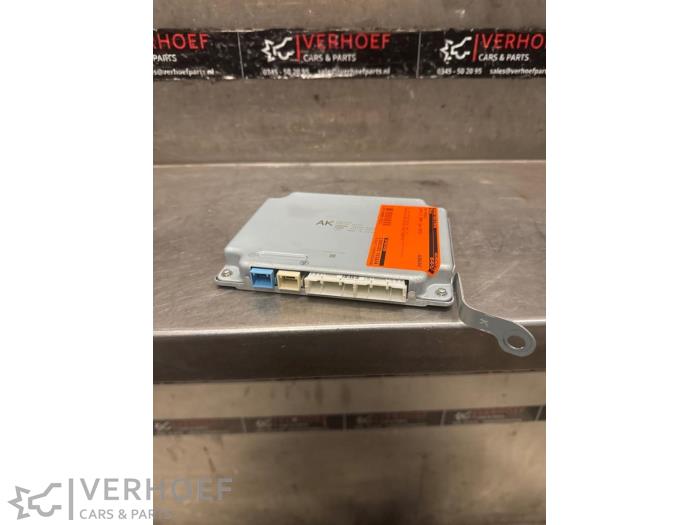 Begagnade PDC-modul Lexus CT 200h 1.8 16V Pris € 75,00 Marginaltabell erbjuds av Verhoef Cars & Parts
