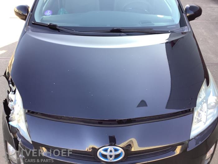 Używane Maska Toyota Prius (ZVW3) 1.8 16V Cena € 200,00 Procedura marży oferowane przez Verhoef Cars & Parts
